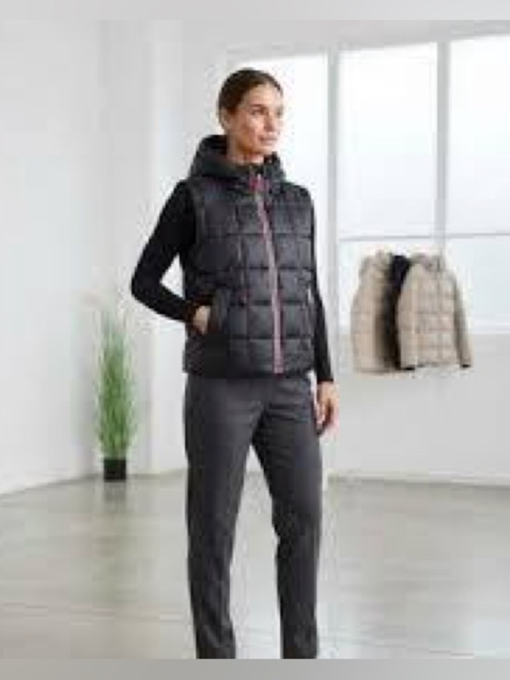 HUNTER Lindsey Hooded Puffer Vest PU coated Zip Front Square Neck Vents